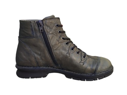 684-0513green2.jpg