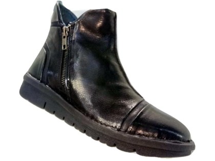 684-8524black.jpg