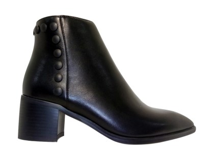 823-9529black1.jpg