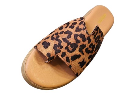 829-5016leopa2.jpg
